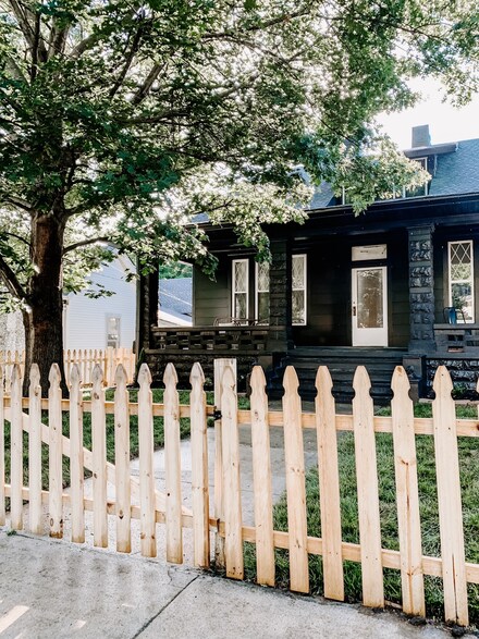 212 N Oak St, Springfield, TN 37172