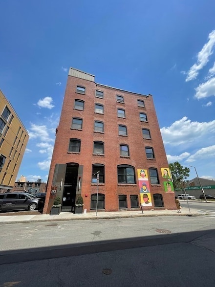 90 Wareham St Unit 206, Boston, MA 02118