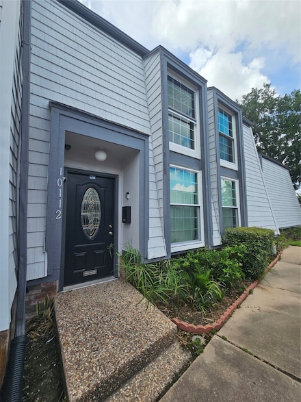 10112 Beekman Place Dr, Houston, TX 77043