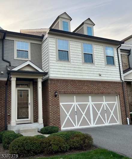 5 Albert Ct, Randolph, NJ 07869