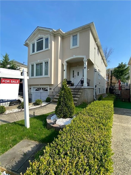 43 Lerer Ln, Staten Island, NY 10307