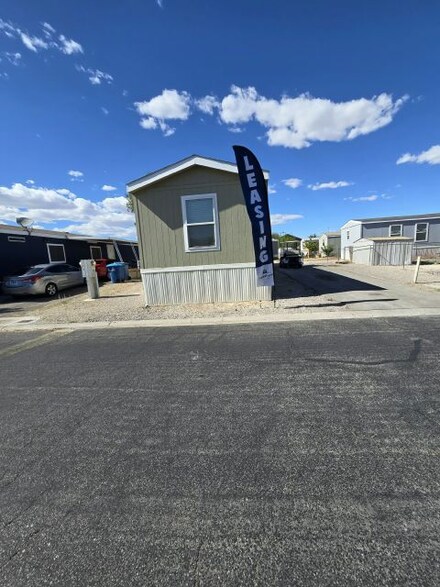 3401 N Walnut Rd Unit 13, Las Vegas, NV 89115