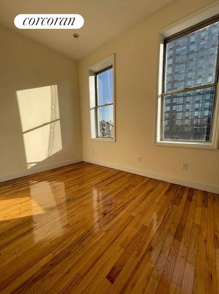 114 E 1st St Unit 30, New York, NY 10009