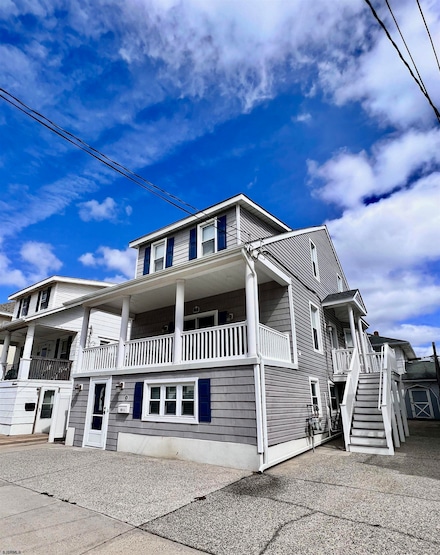 9 N Wyoming Ave, Ventnor City, NJ 08406
