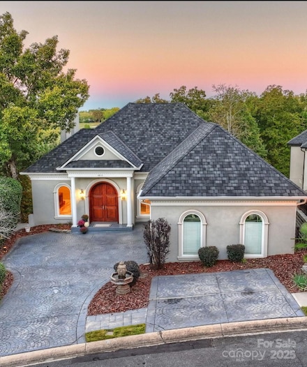 6812 Linkside Ct, Charlotte, NC 28277