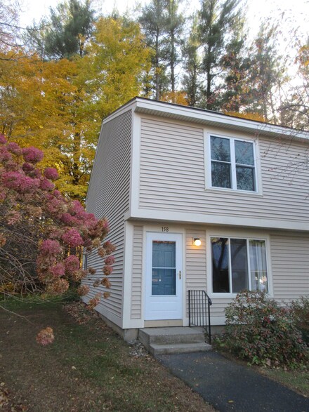 158 Morningside Commons, Brattleboro, VT 05301