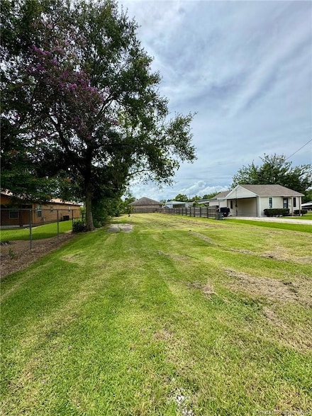 3210 Reidway St, Lake Charles, LA 70601