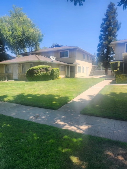 4960 N Holt Ave Unit 101, Fresno, CA 93705