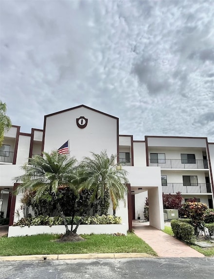 9691 N Belfort Cir Unit 305, Tamarac, FL 33321