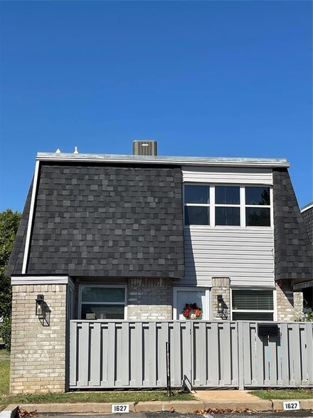 1627 Claudia Dr, Norman, OK 73071