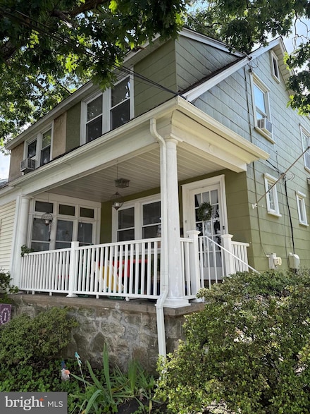359 Blanchard Rd, Drexel Hill, PA 19026
