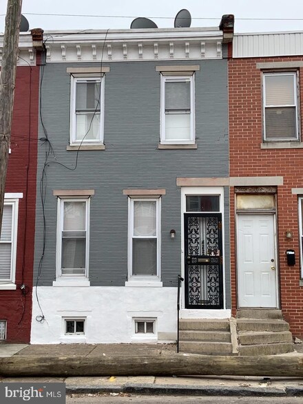 4220 Wallace St, Philadelphia, PA 19104