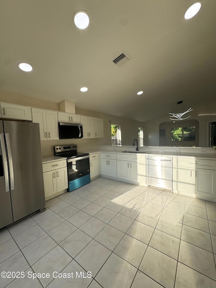 1112 Pine Creek Cir NE, Palm Bay, FL 32905