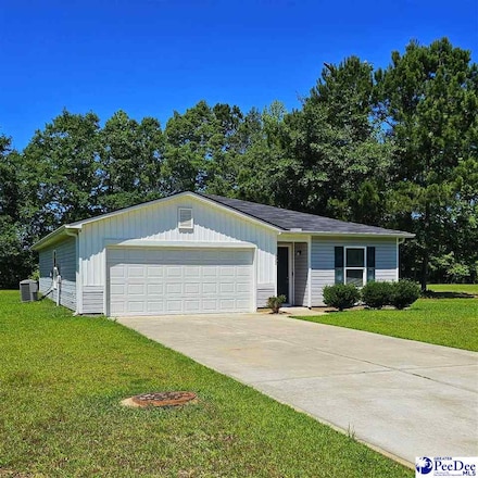 822 Twin Oaks Cir, Lake City, SC 29560