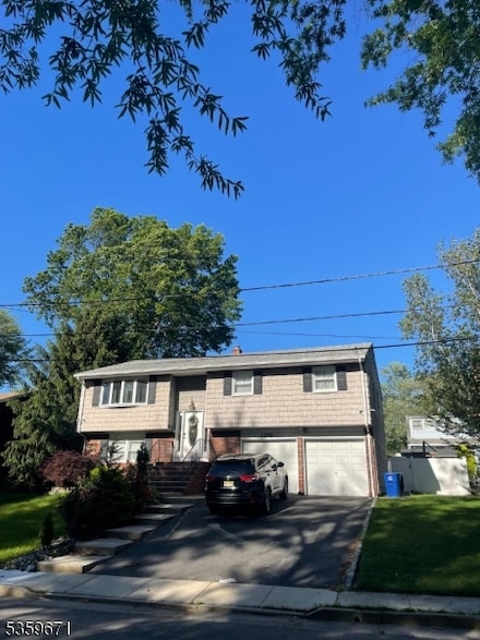 1299 Kanski Ct, Rahway, NJ 07065