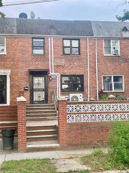 150-28 76th Rd, Flushing, NY 11367