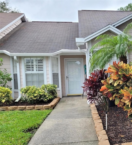 2351 Bentley Dr, Palm Harbor, FL 34684