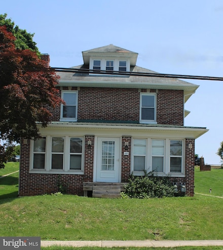 15 N Main St Unit 2ND FLOOR, Shrewsbury, PA 17361