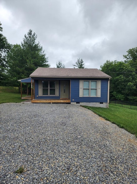 103 Golden Meadow Ln, Beaver, WV 25801