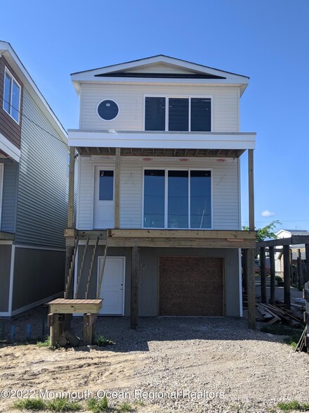 249 Fremont Ave, Seaside Heights, NJ 08751