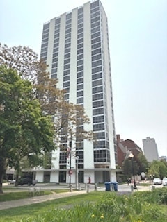 1555 N Dearborn Pkwy Unit 8D, Chicago, IL 60610