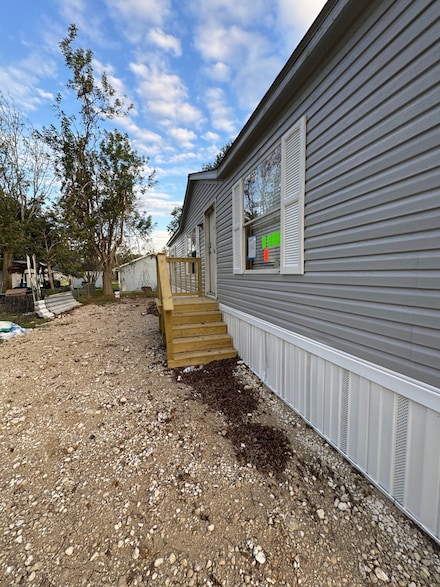 1610 Texas St, Alvin, TX 77511