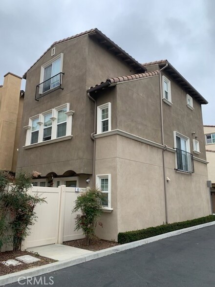 22111 Main St Unit 6, Carson, CA 90745