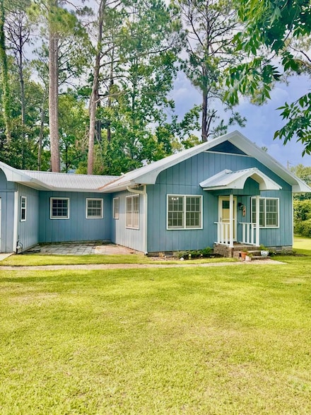 243 Ten Mile Rd, Fitzgerald, GA 31750