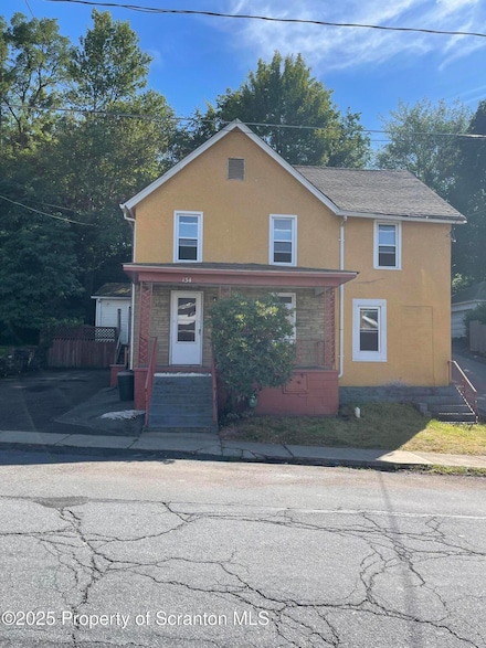 134 Sand St, Dunmore, PA 18510