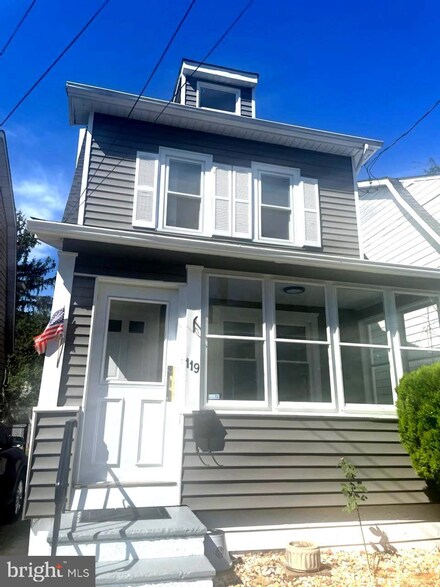 119 Dickinson Ave, Trenton, NJ 08629