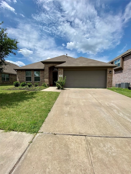 667 Sharpley Dr, Rockwall, TX 75087