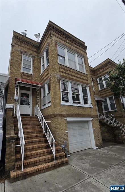 418 67th St, West New York, NJ 07093