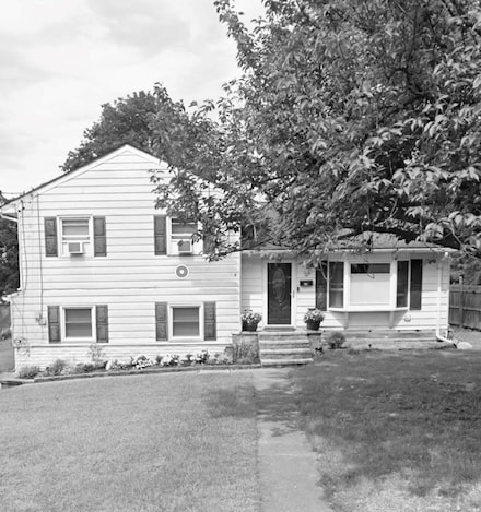 42 Knox Dr, New Windsor, NY 12553