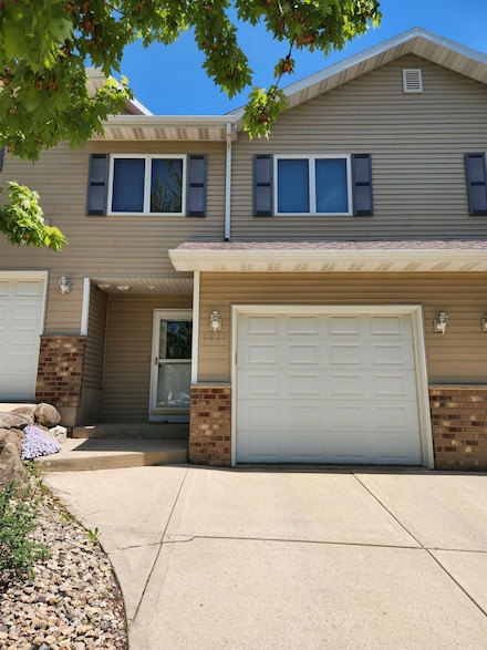 1217 Enterprise Dr, Verona, WI 53593