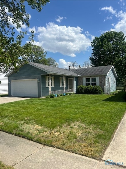 4433 Copper Creek Ln, Toledo, OH 43615