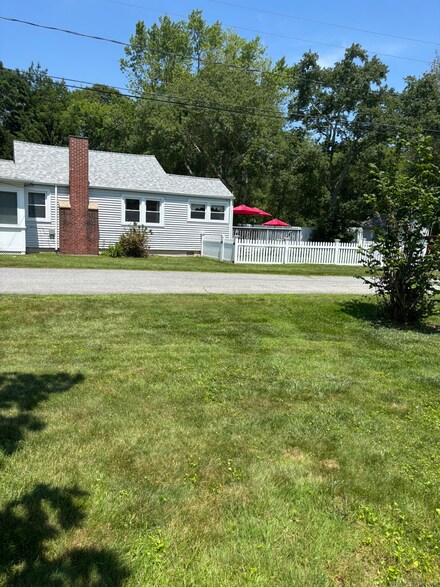42 Grove Beach Rd S, Westbrook, CT 06498