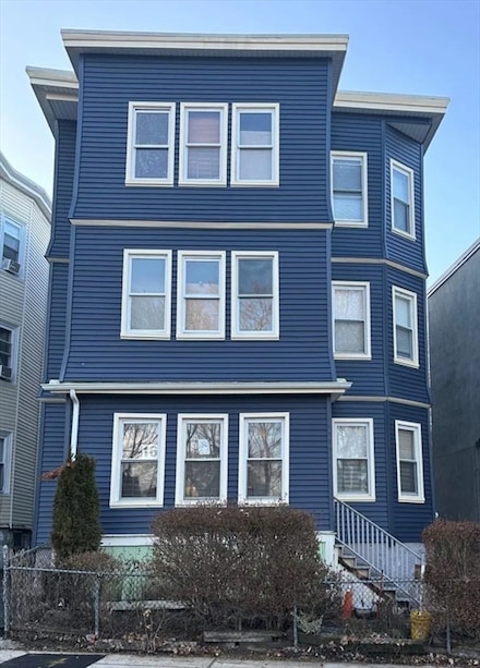 16 Fowler St, Dorchester, MA 02121