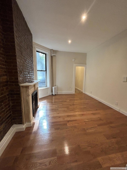 419 W 44th St Unit 1W, New York, NY 10036