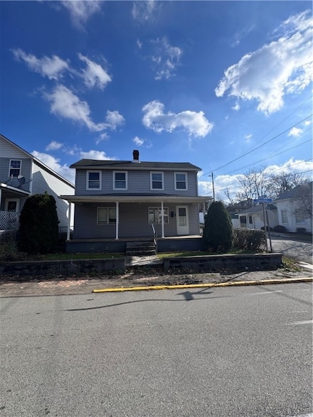 128 Connellsville St, Dunbar, PA 15431