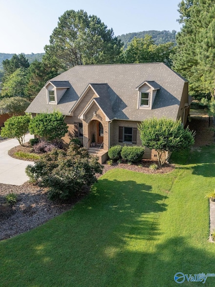 6013 Spring Creek Dr, Guntersville, AL 35976