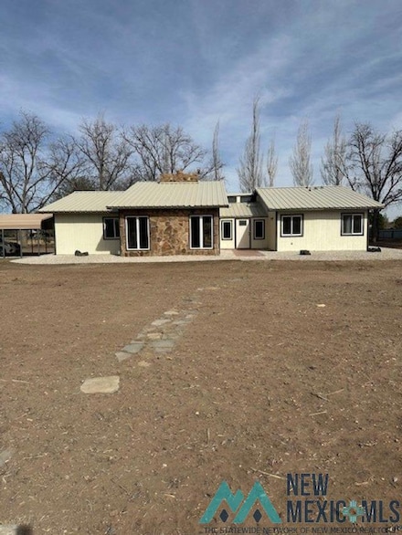 706 W Cherry Ln, Carlsbad, NM 88220