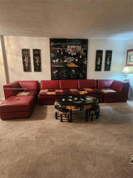4350 Hillcrest Dr Unit 807, Hollywood, FL 33021