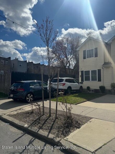 274 Walker St Unit 276, Staten Island, NY 10303