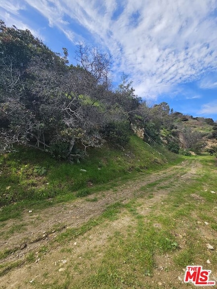 0 Newcomb Dr Unit 25493149, Sherman Oaks, CA 91423