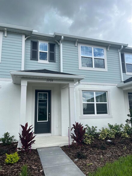 2728 Camellia Flower St, Apopka, FL 32703