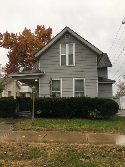 117 N Saint Louis Blvd, South Bend, IN 46617