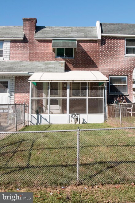 822 Grant Rd, Folcroft, PA 19032