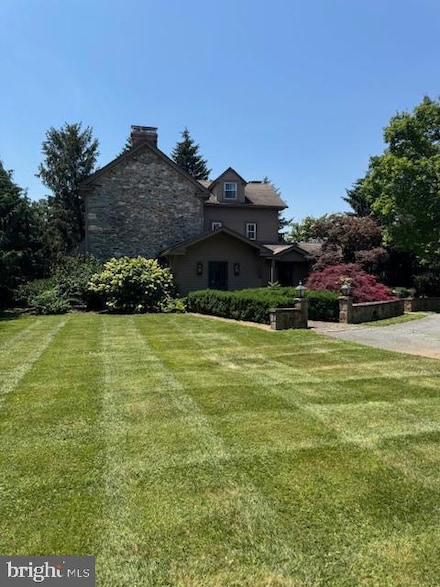 469 Gum Tree Rd, Cochranville, PA 19330