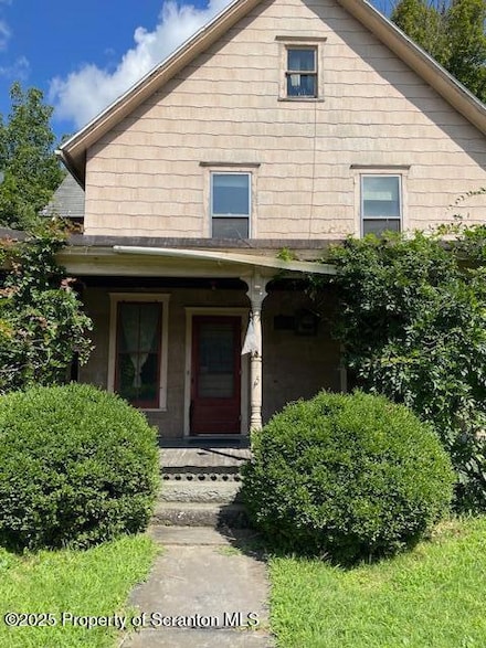 45 Main St, Hop Bottom, PA 18824