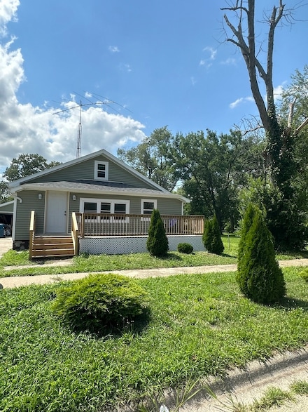 705 N Cottage Ave, Kankakee, IL 60901